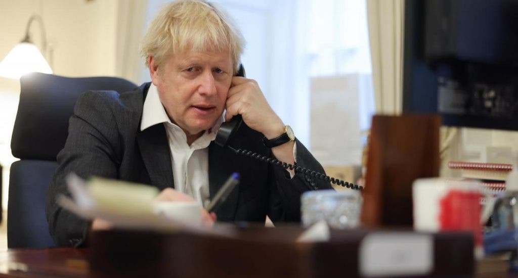 boris johnson en su despacho de downing street este domingo.r d.4096 2732 0 1024x550 1
