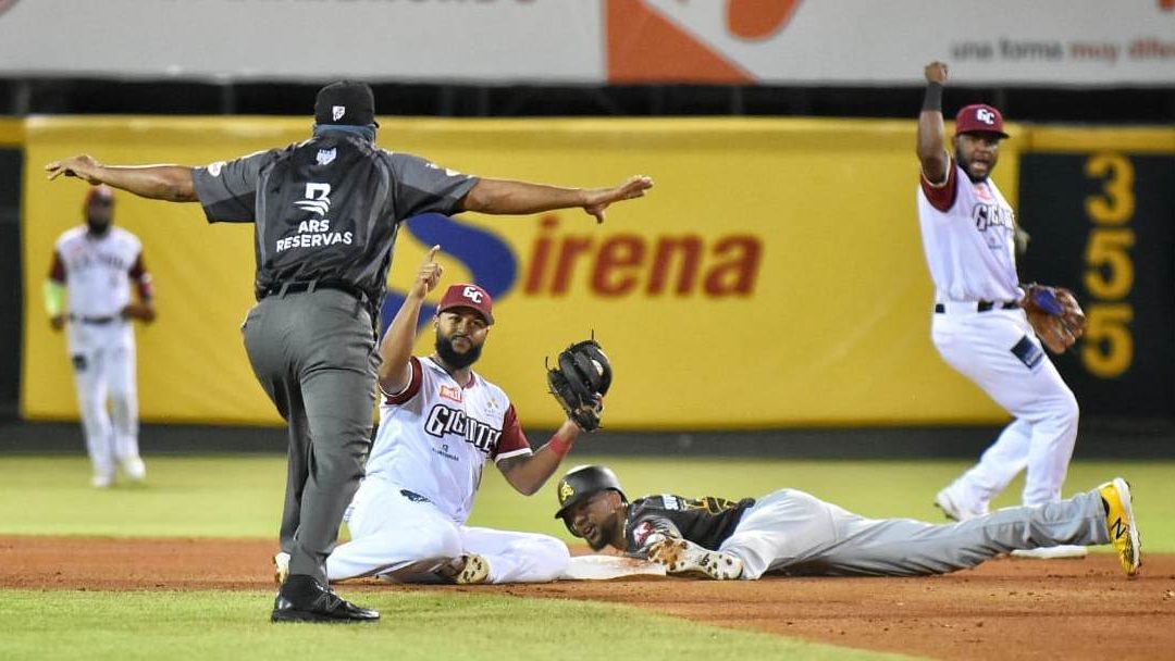 Gigantes vs Aguilas 1080x608 1