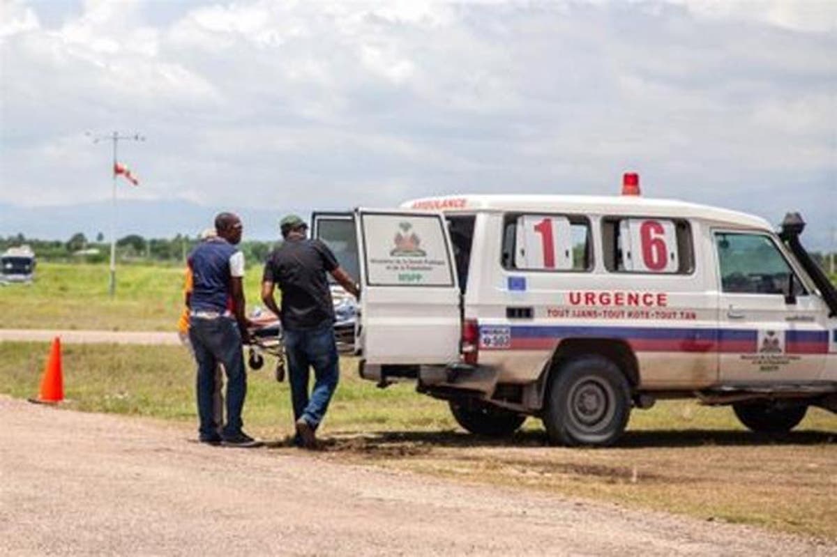 mueren cuatro personas en un ataque armado contra varios autobuses en la capital de haiti