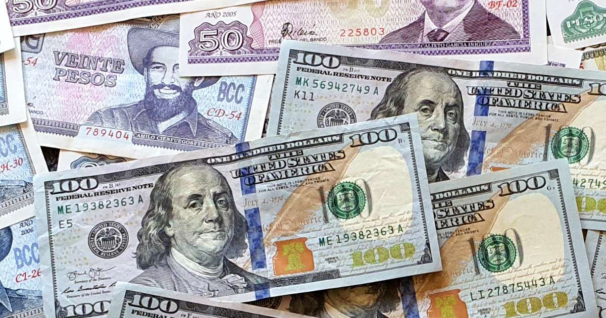 1643128834 dolar euro sobrepasan 100 pesos mercado informal cubano