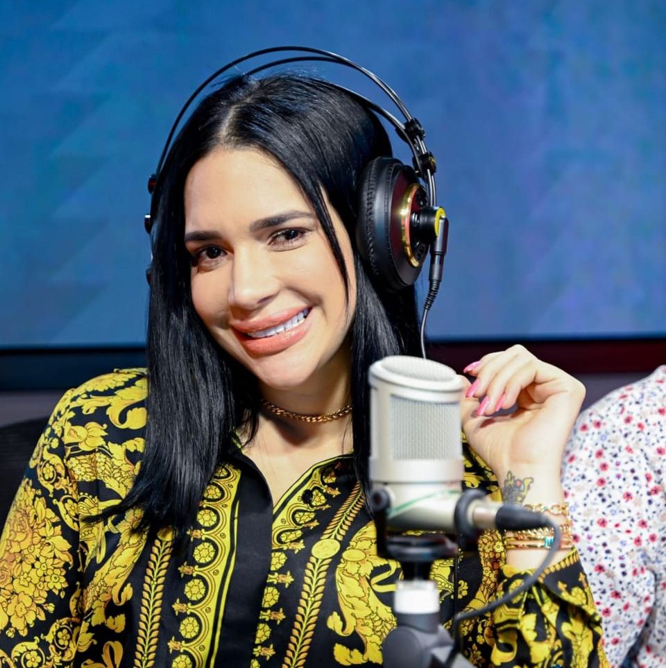 Amelia Alcántara suspendida de Sin Filtro Radio Show por comportamiento  inadecuado - CANALTRARD - Ultimas Noticias