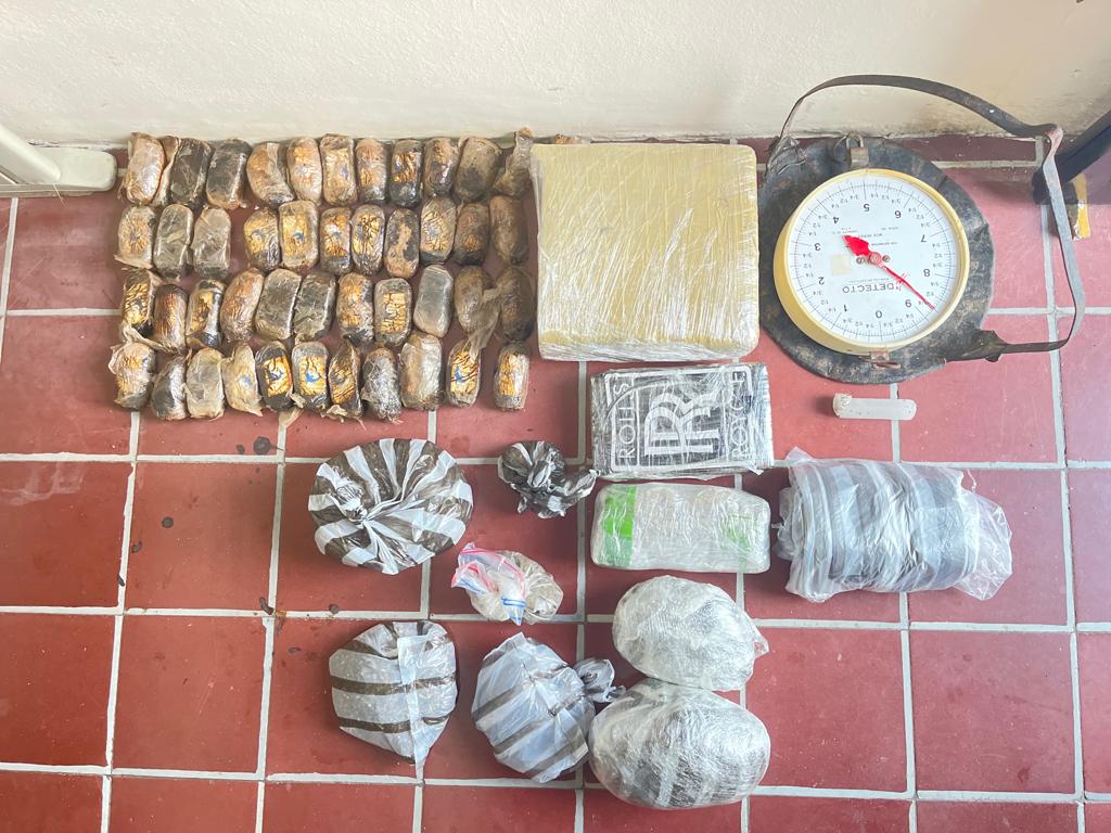 E4665FFA 45FF 468B B209 BC6060713B24