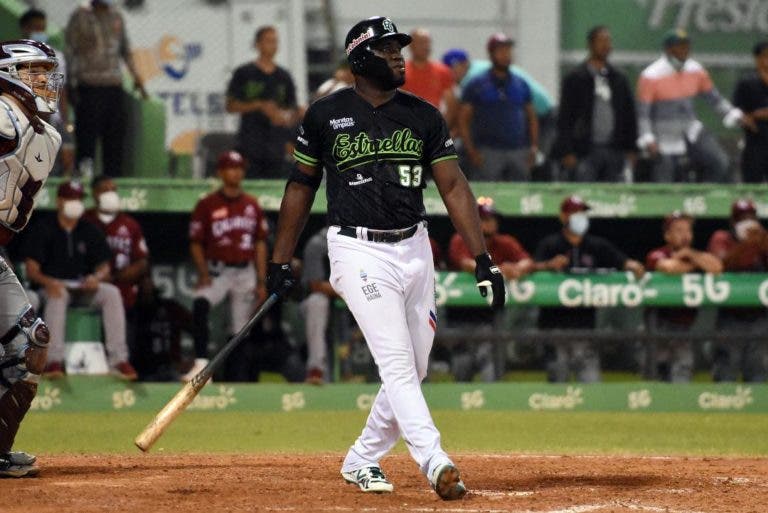 SANDBER PIMENTEL WALK OFF 02 1 768x513 1