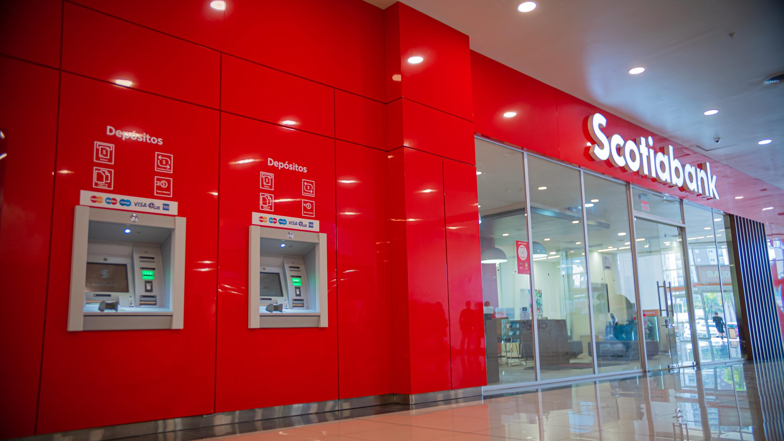 Sucursal Scotiabank scaled