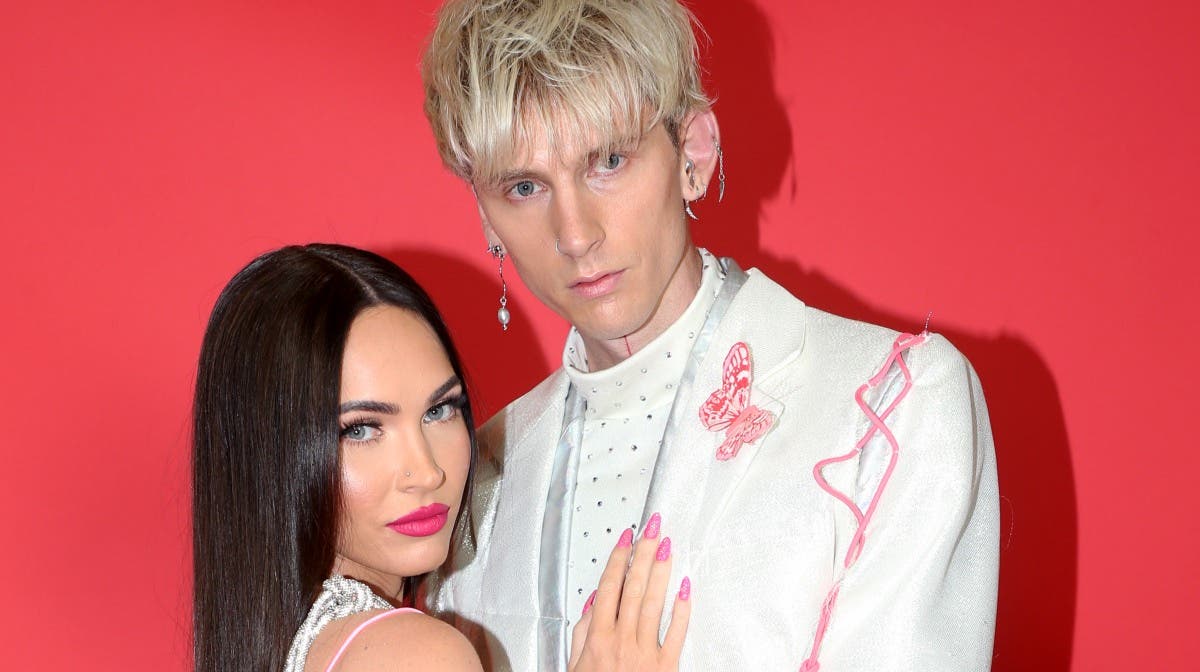 megan fox machine gun kelly se comprometen propuesta de matrimonio