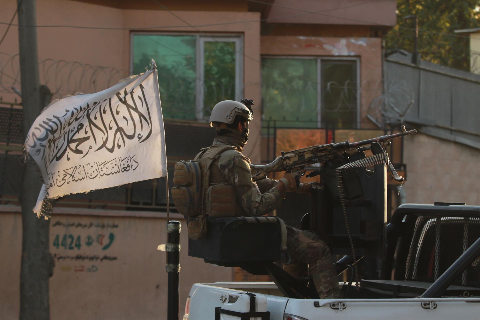 cb605db781f9d65d24602cec24f0ac2aabef26f7w