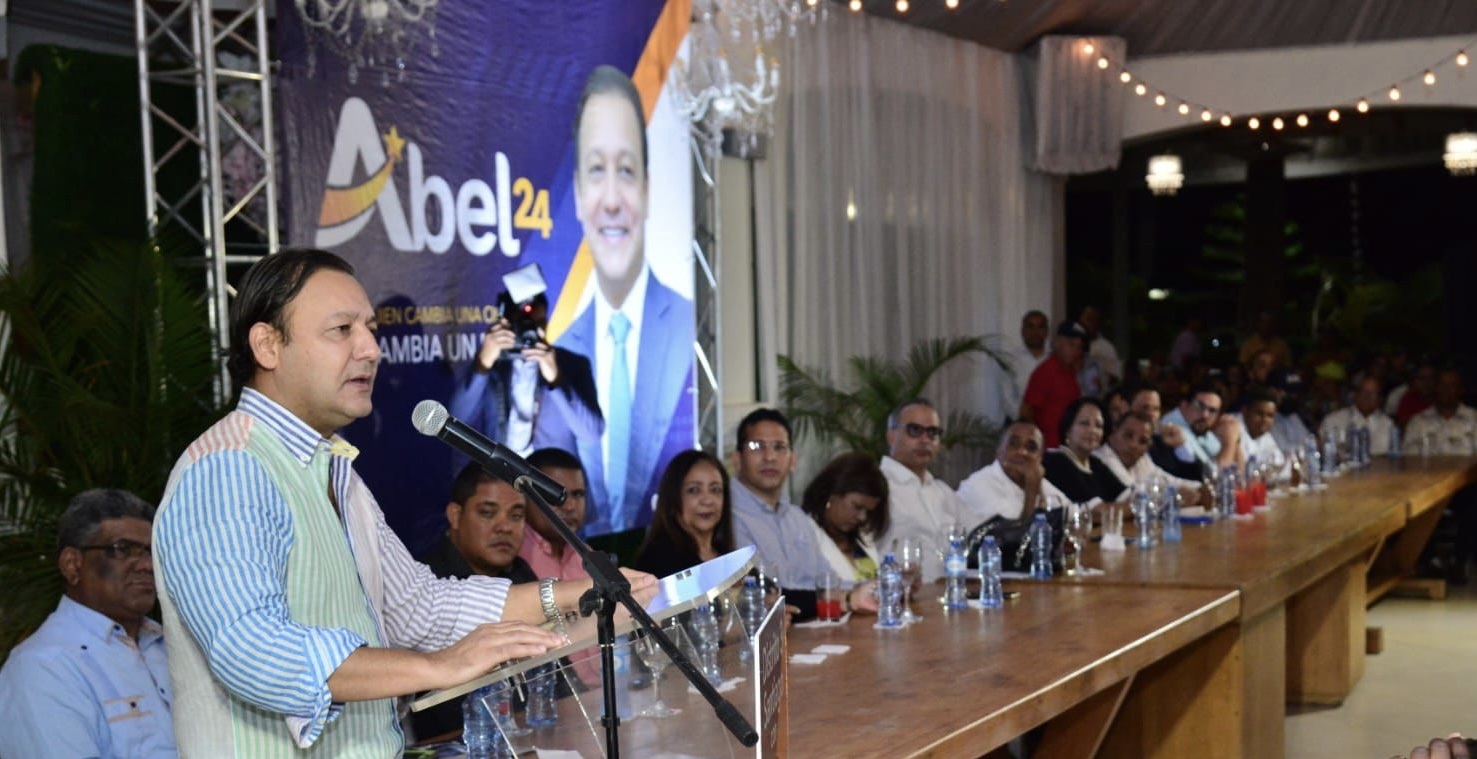 Abel Martinez en Distrito3