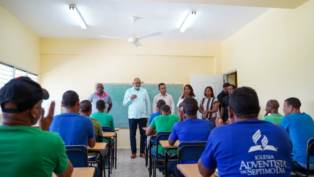 Centro de Corrección y Rehabilitación de San Pedro de Macorís 4 1