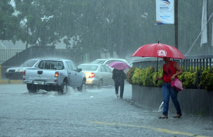 Lluvias Santo Domingo Miercoles