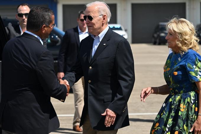 biden llega a puerto rico para evaluar danos causados por el huracan fiona