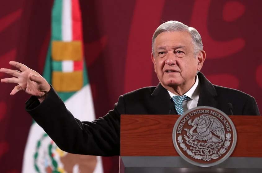 AMLO embajador Peru