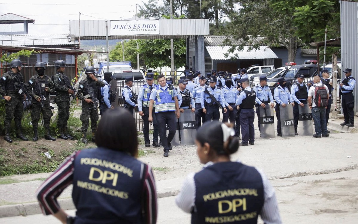 Identificadas 28 de las 46 mujeres muertas en una rina en carcel de Honduras