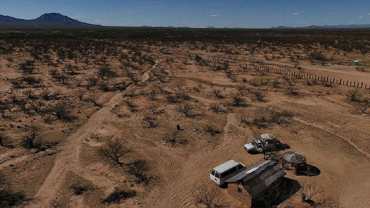 Muere nino migrante tras ser rescatado con su familia en el desierto de Arizona