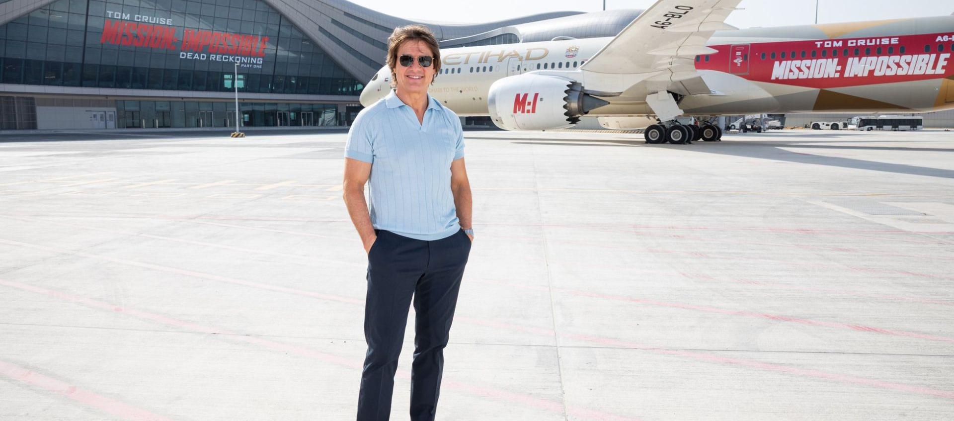 Tom Cruise llega a Abu Dabi para premier de mision imposible