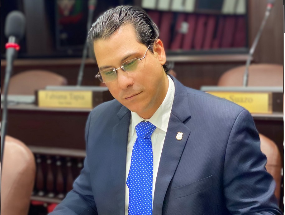 Diputado Felix Michell Rodriguez en labor legsilativa