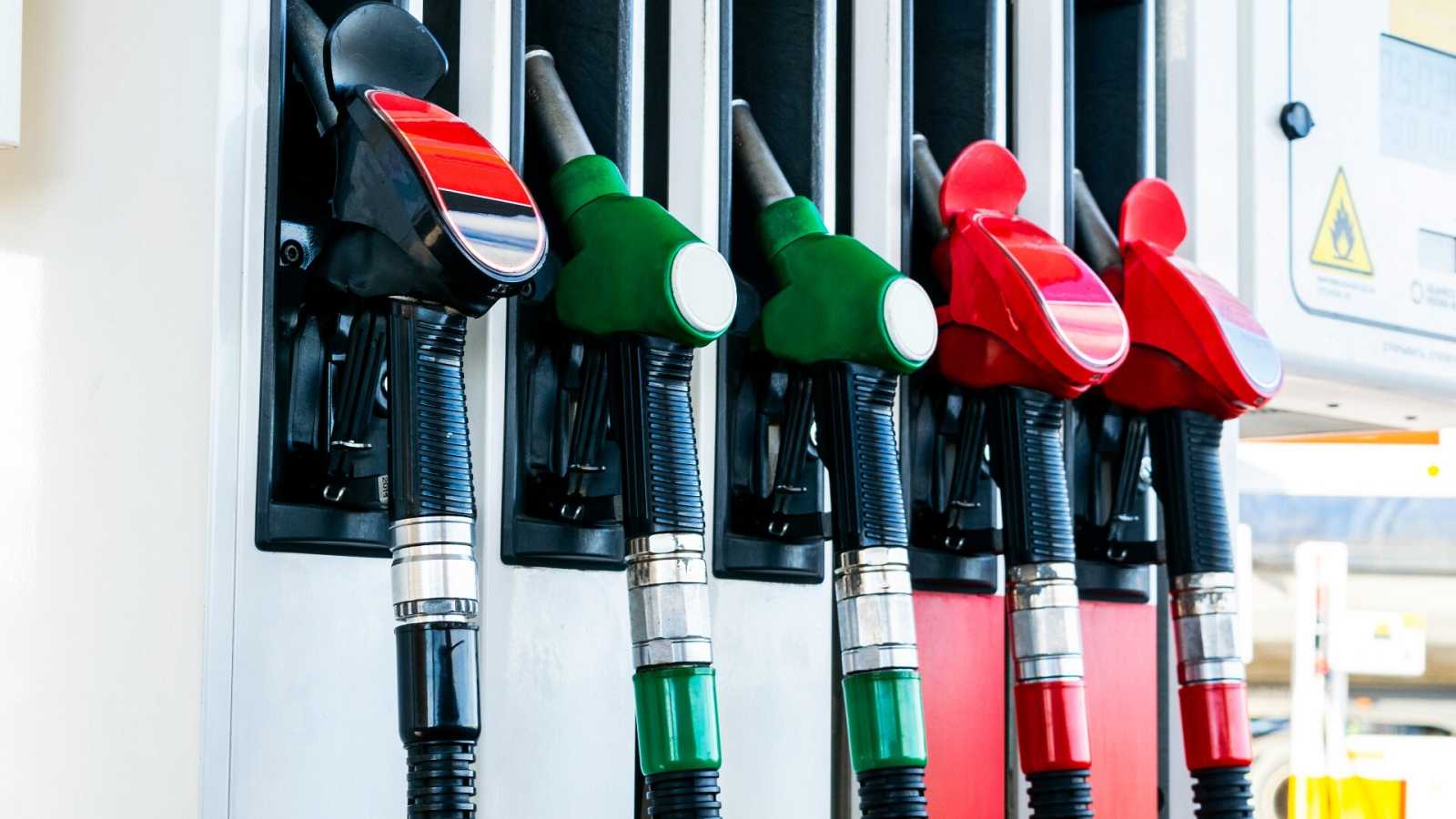 El gobierno sube el precio de la gasolina y del gasoil