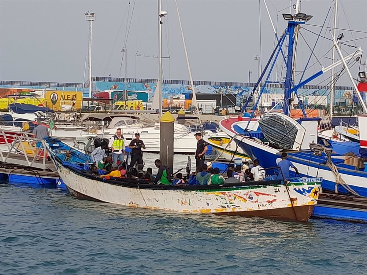 caruri 325