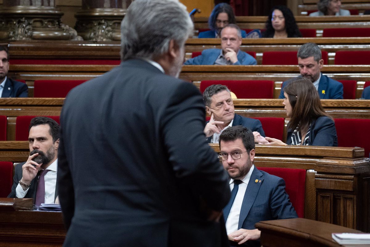 caruri 2954.png
