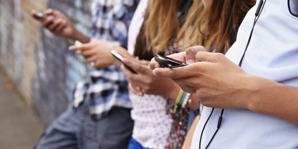 adolescenti dipendenza smartphone madima.altervista