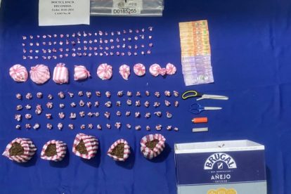 7124924f961cf64ed9d4240912ace279 L