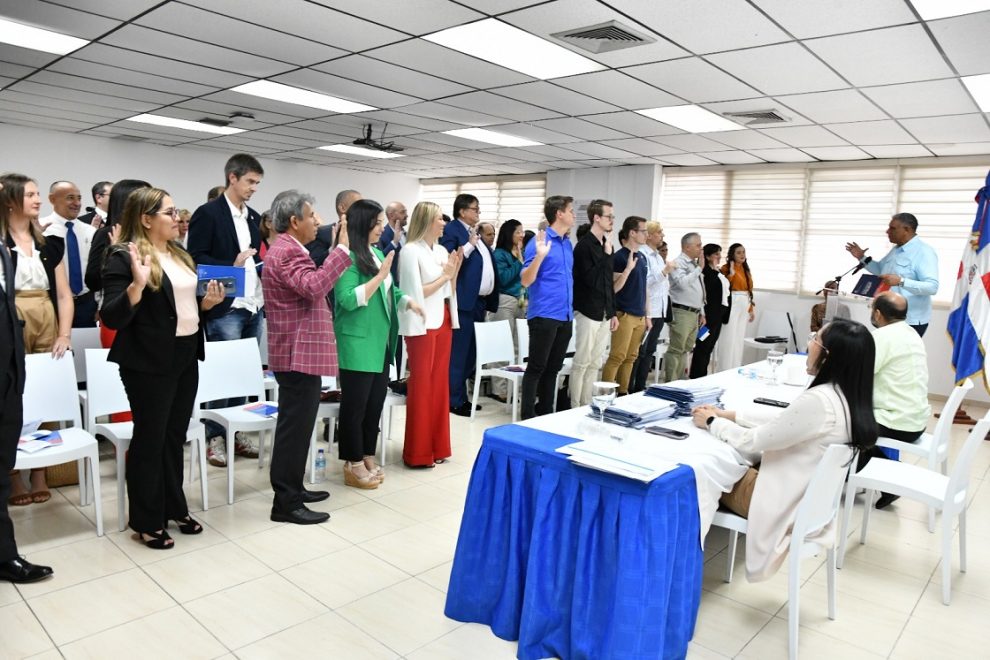 Juramentacion Extranjeros MIP Junio 2024 1