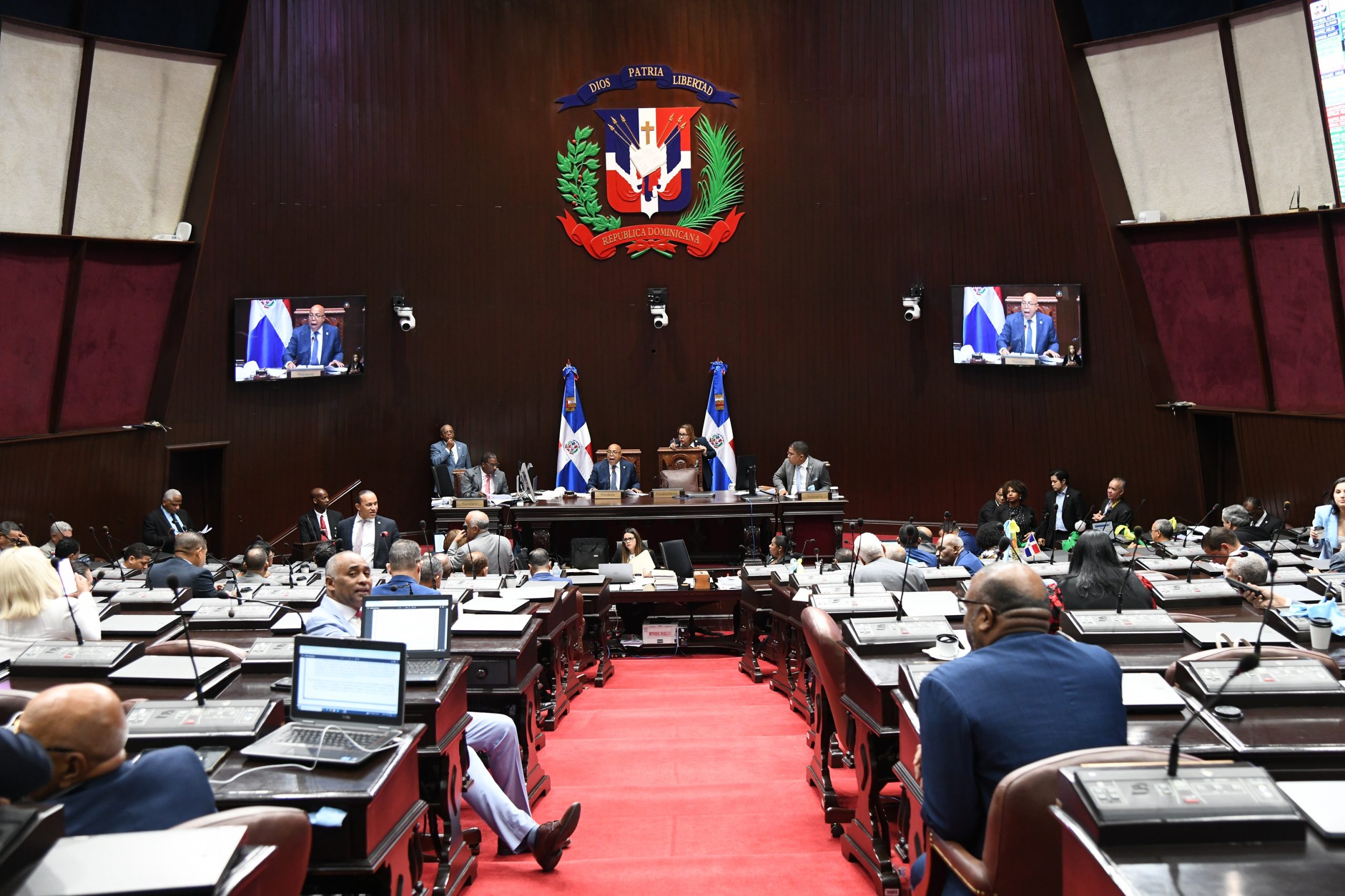 Cámara de Diputados aprueba en primera lectura proyecto de ley sobre ...