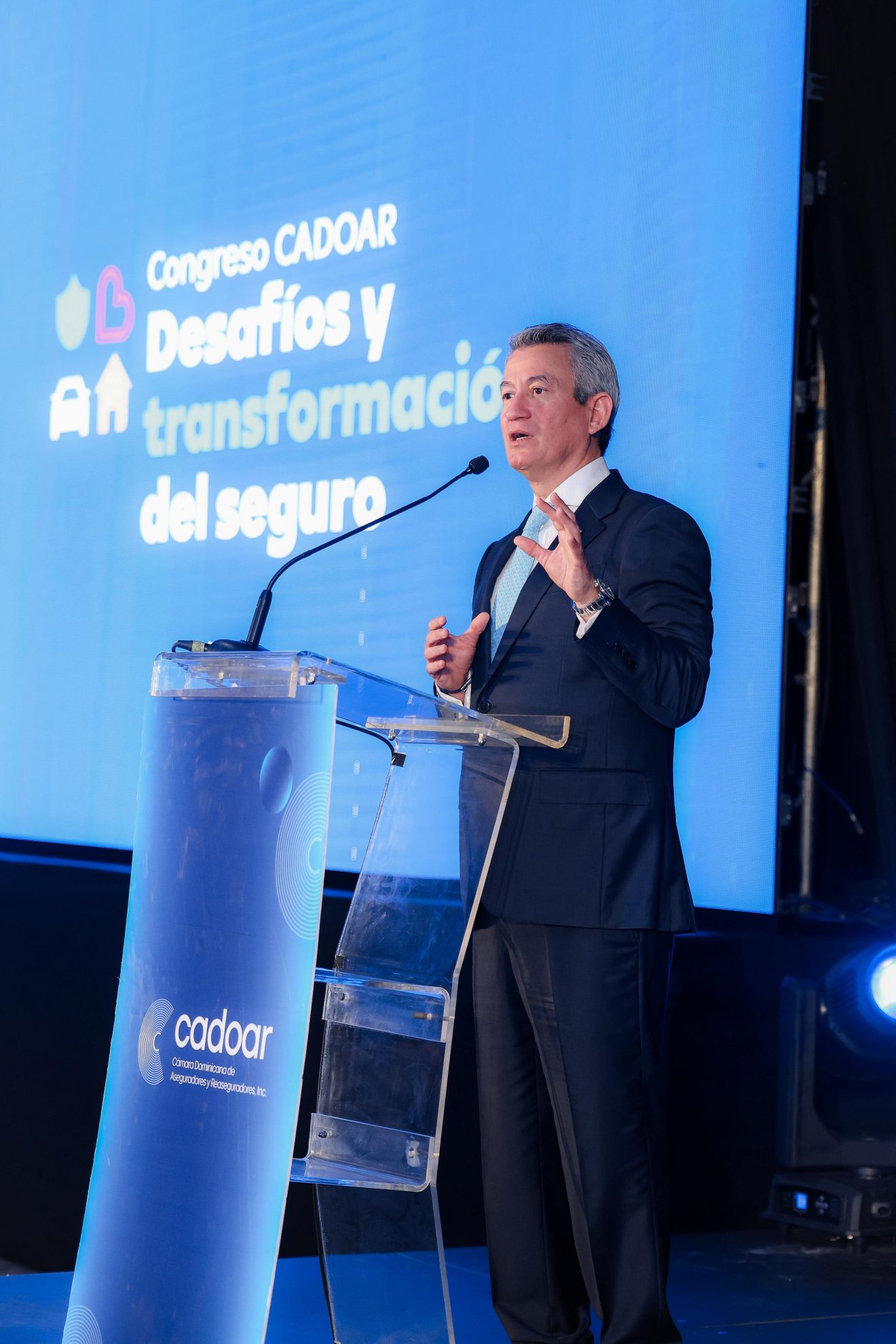 Foto 2, James García, presidente de CADOAR