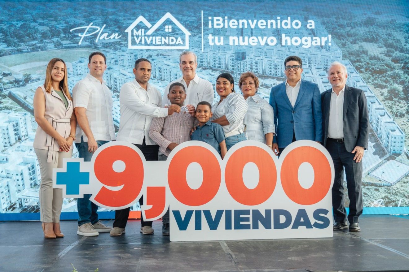 Entrega De Vivienda 9,000 De Mi Vivienda 1