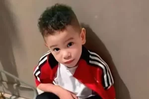 8748385310.png