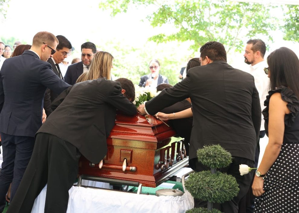 2025 07 780093653.png