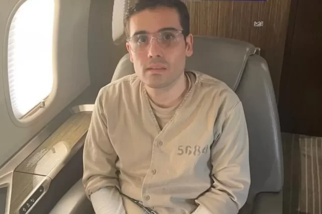 8750302391.png