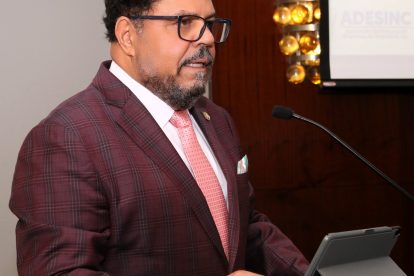 Foto 1, el pte. de adesinc, mayor general retirado freddy gonzález estrada.