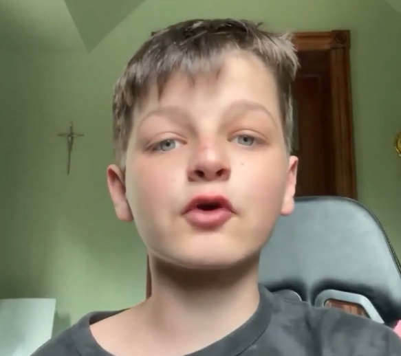 8797136896.png