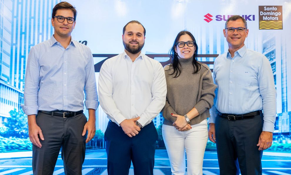 Foto 1, alexis anselin, vicente chuan, marielly figueroa y aníbal rodríguez.