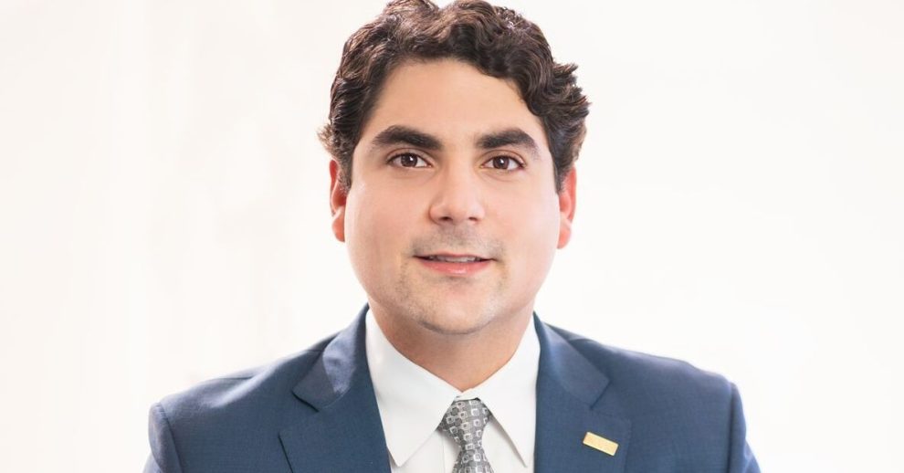 Hostos Rizik, director general de RD Vial, es reconocido como Funcionario Público del Mes