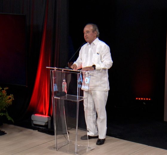 Luis garcía crespo, presidente multimedio teleradio américa