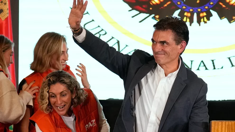 2025 10 867980133.png