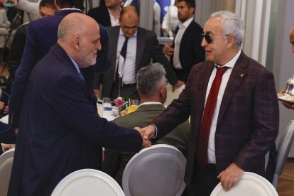 2025 10 870589895.png