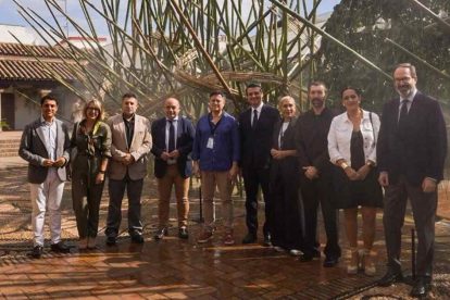 2025 10 874389589.png