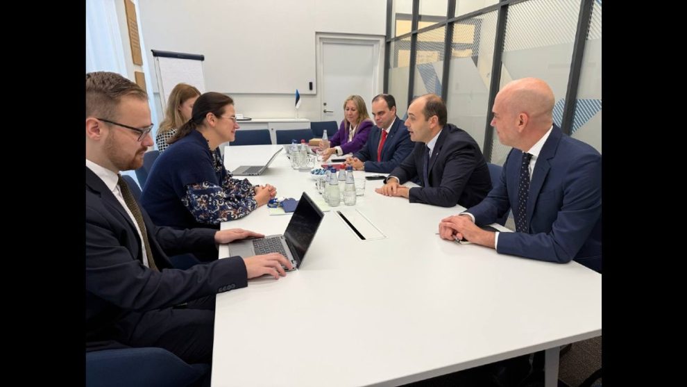 2025 10 874494468.png