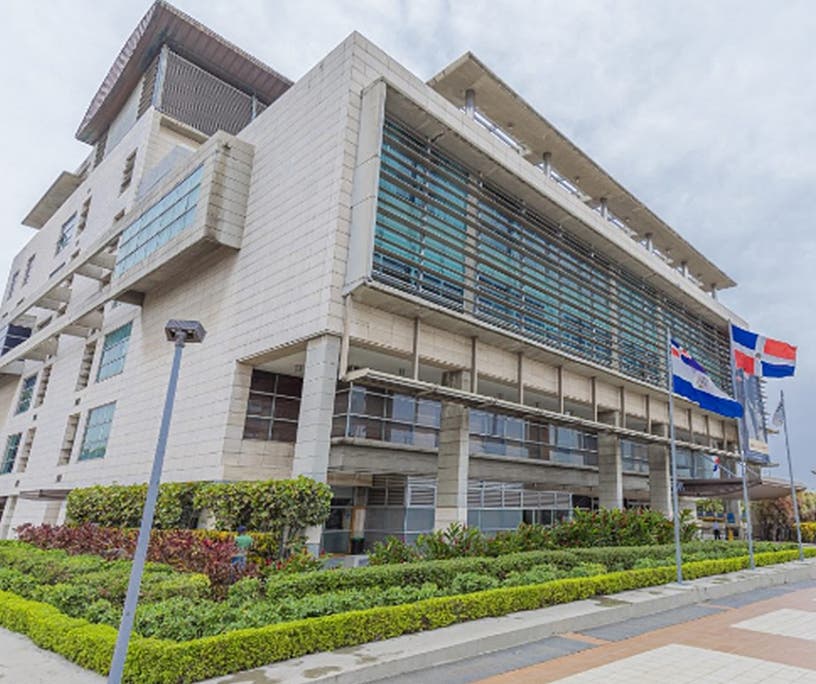 2025 10 876015769.png