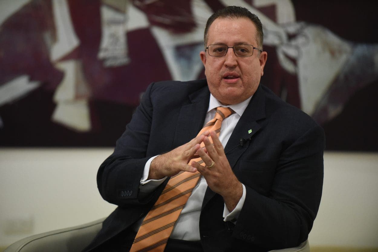 2025 10 879327151.png