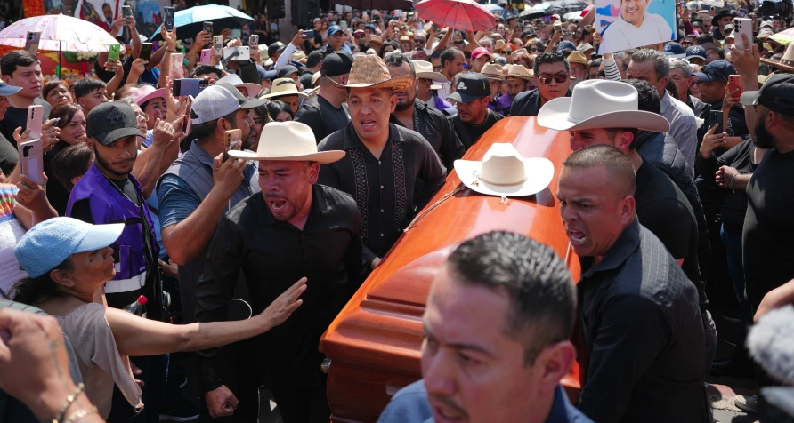 2025 11 883919986.png