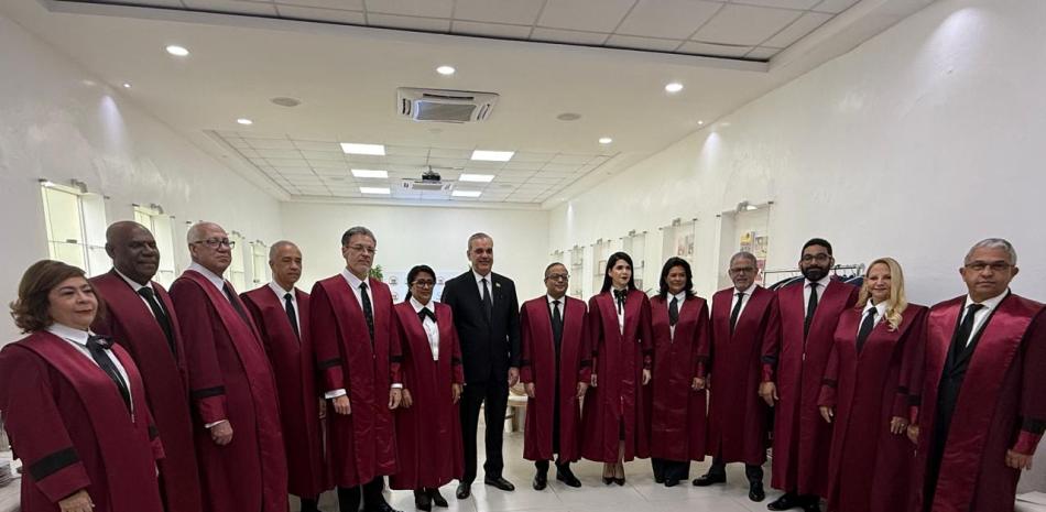 2025 11 885043008.png