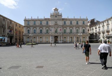 2025 12 921155085.png