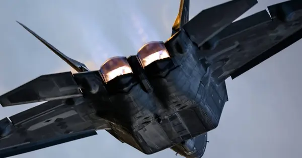 2025 12 923835732.png