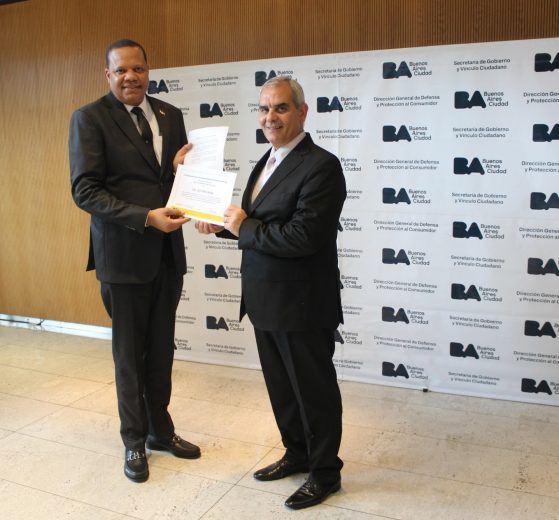 (FOTO) RECONOCIMIENTO GOBIERNO CIUDAD DE BUENOS AIRES )