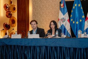 Ministra de Interior en su inte