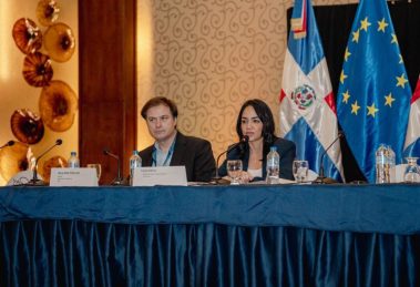 Ministra de Interior en su inte