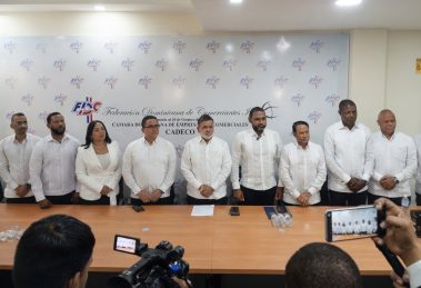 CCESDN fortalece al sector comercial al unirse a la Federación Dominicana de Comerciantes